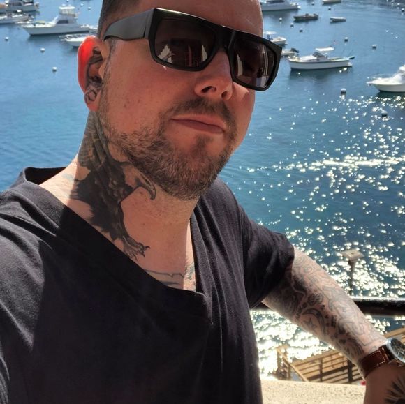 Meet your Posher, Daniel - Picture 1 of 1